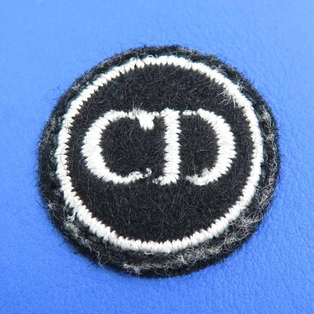 Christian Dior Neck Pouch - Picture 5 of 10